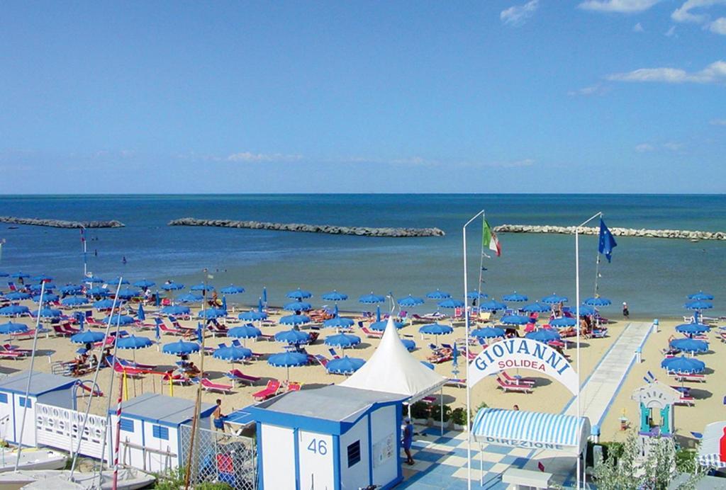 Hotel Solidea Rimini Exterior foto