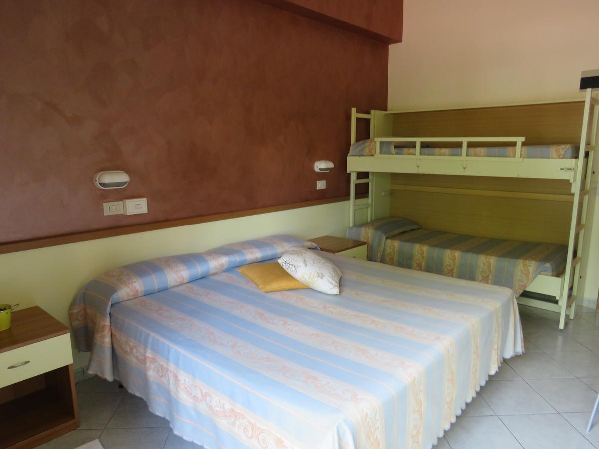Hotel Solidea Rimini Exterior foto